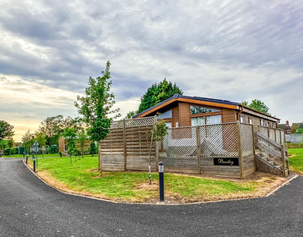 Colliery Lane Lodges Swadlincote Exterior photo